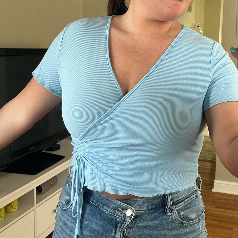 Wrap shirt v neck trendy tie in front 2xl crop top